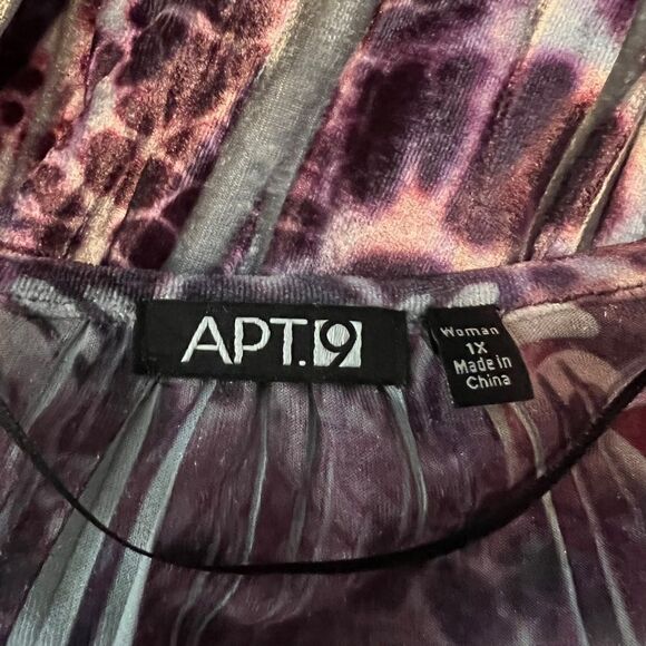 APT. 9 velvet long sleeve tunic. Size 1X - Picture 3 of 10